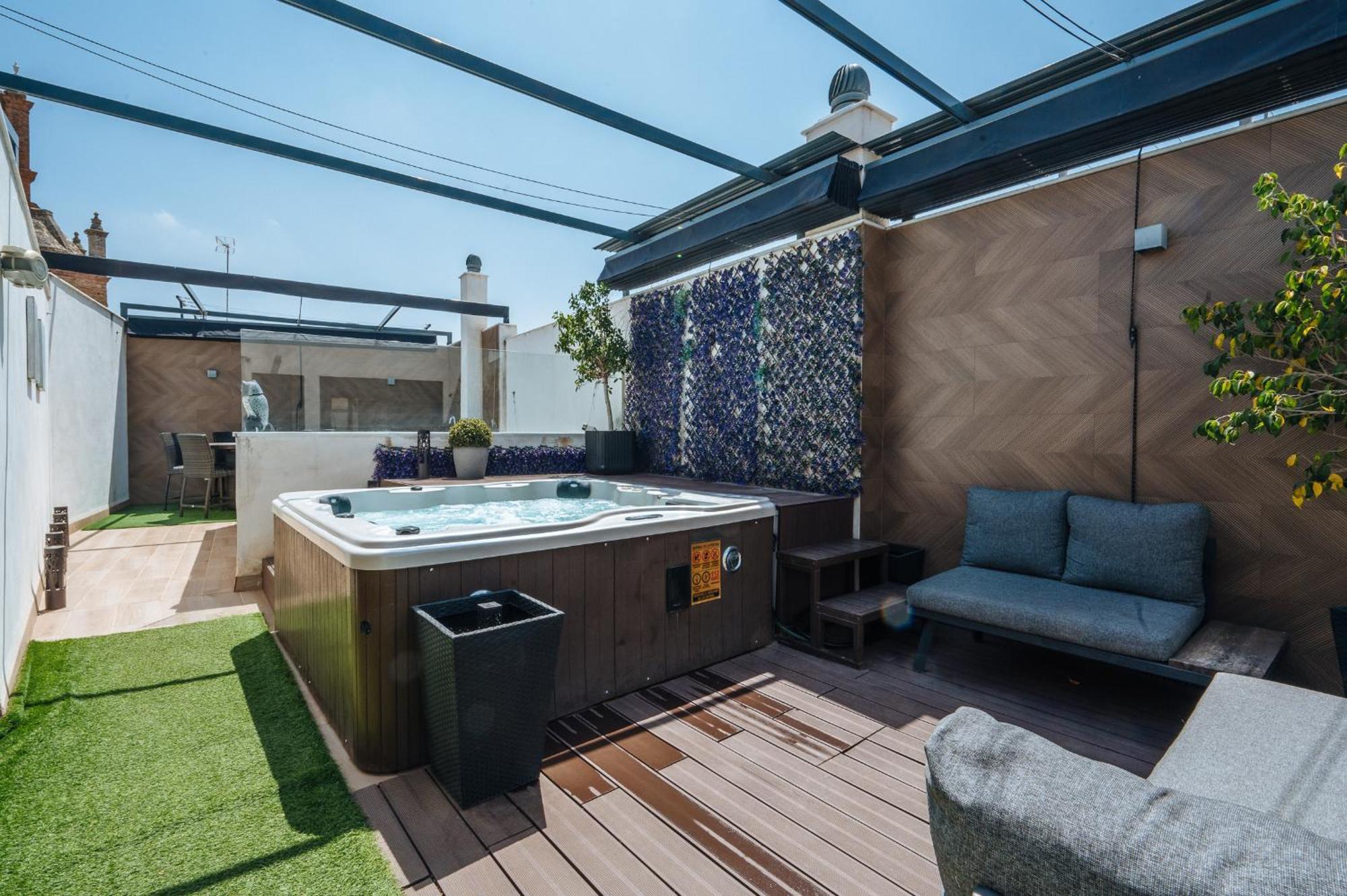 Elegant Duplex 3 Master Bedrooms And Private Sevilla Eksteriør bilde
